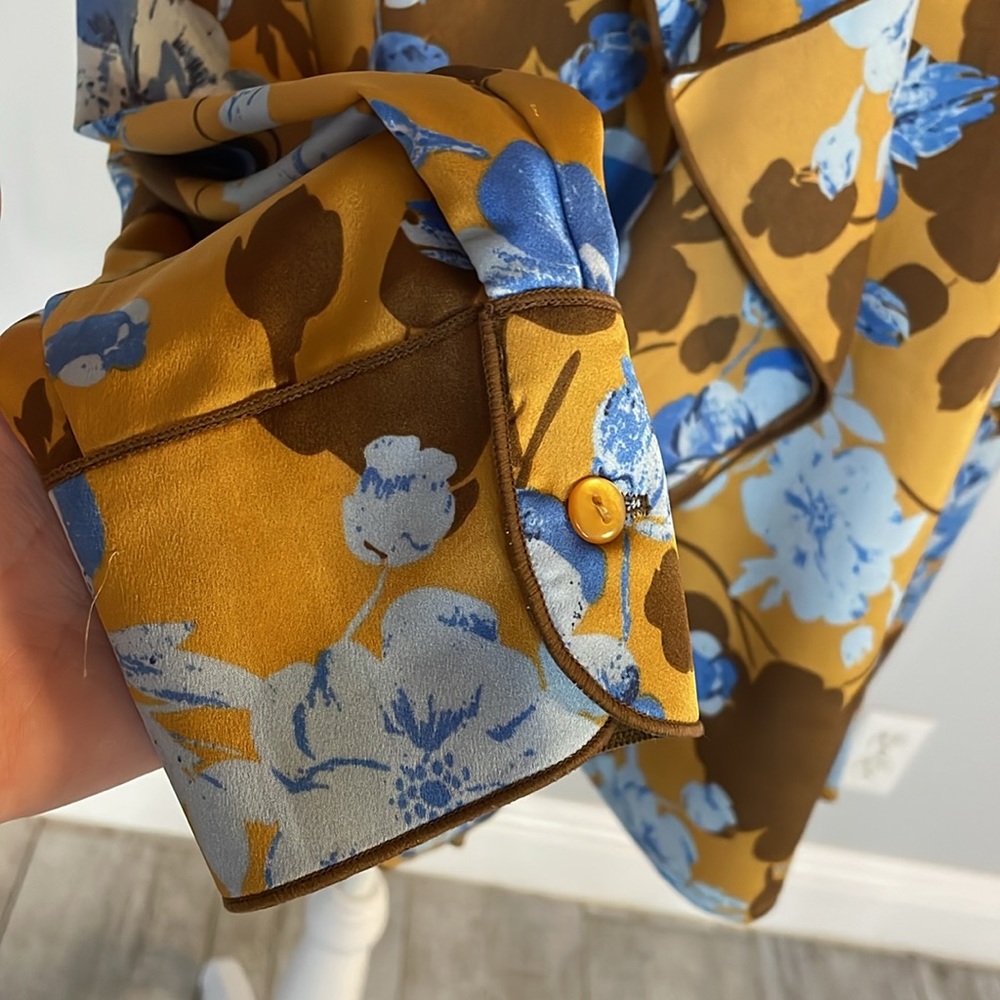 [Laurie Felt] Golden Floral Satin Blouse - Size Large - Picture 2 of 4
